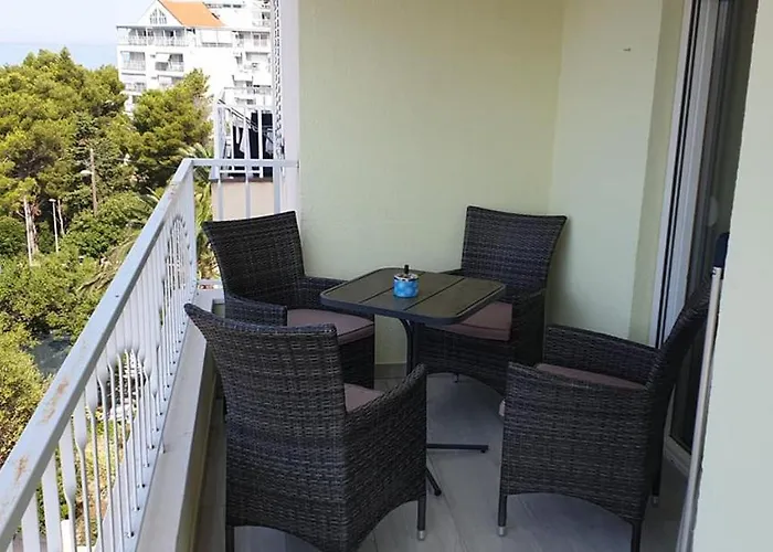 Petra Apartment *